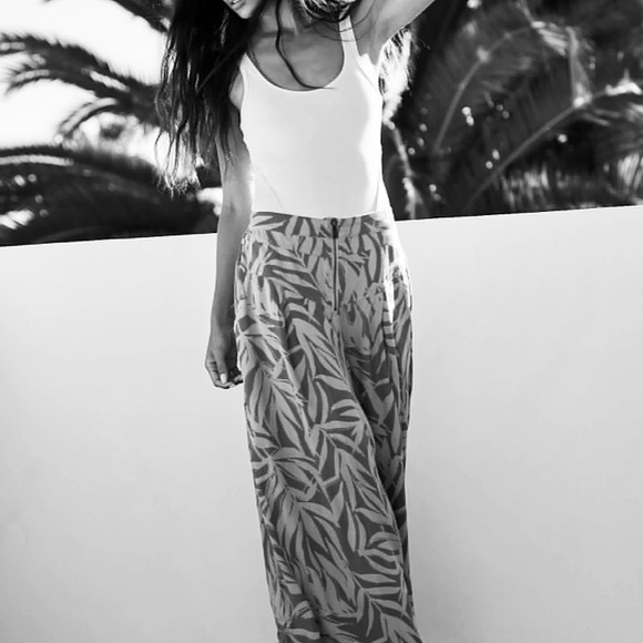 NWT Free People Movement size XS wide leg zipper - Picture 7 of 11